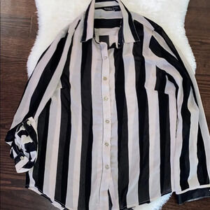 Seductions Bold lined long  sleeve button down top